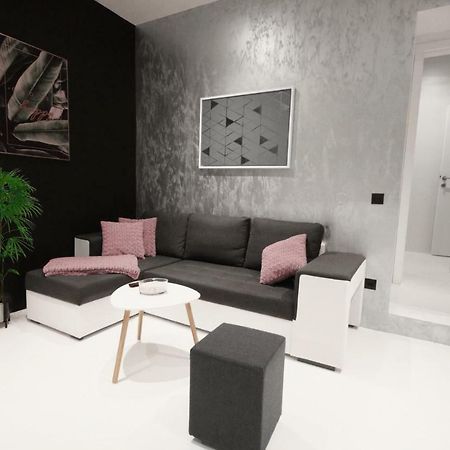 Готель Casa Glitter Любляна Екстер'єр фото